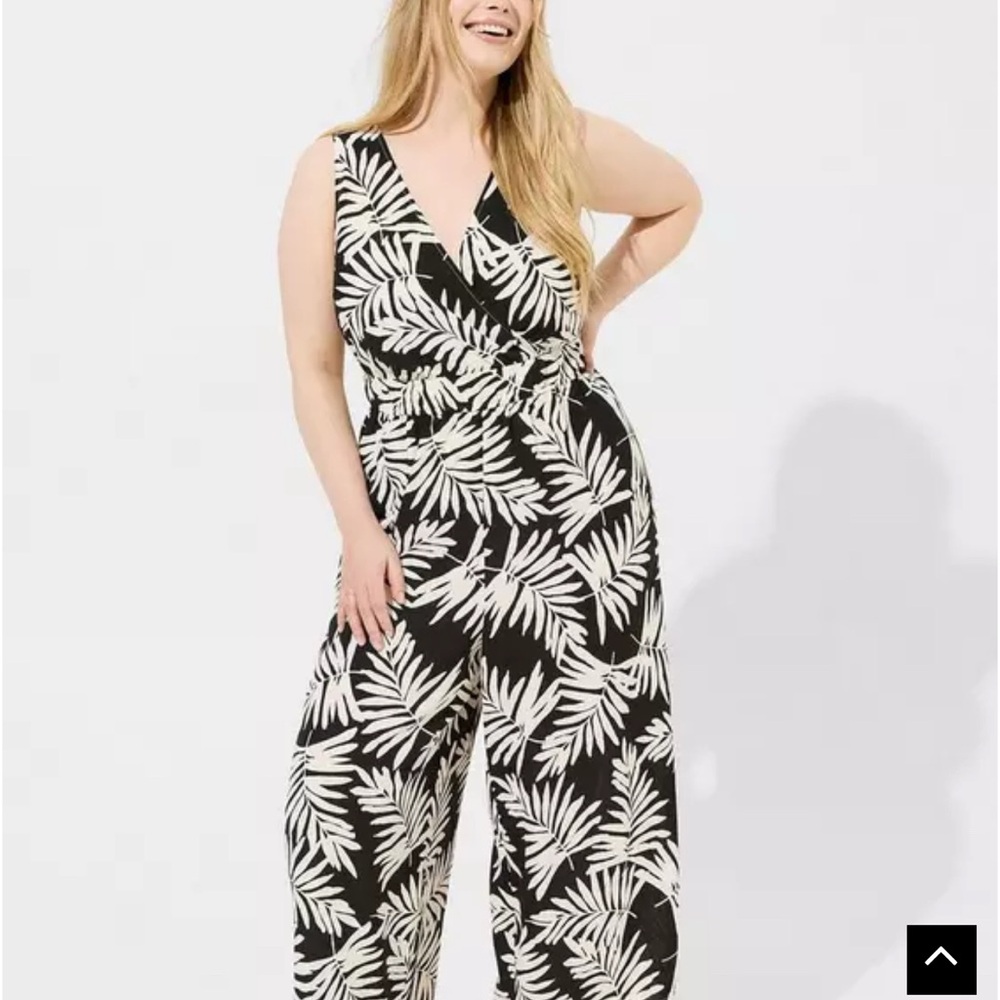 Torrid Black and White Palm Leaf Jumpsuit V-Neck Wide Leg